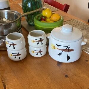 VINTAGE WEST BEND BEAN SOUP BOWLS SET OF 4 EUC